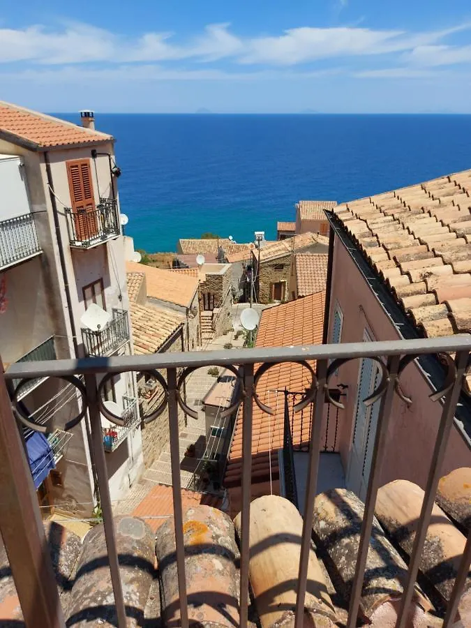The Flowers Rooms Cefalù