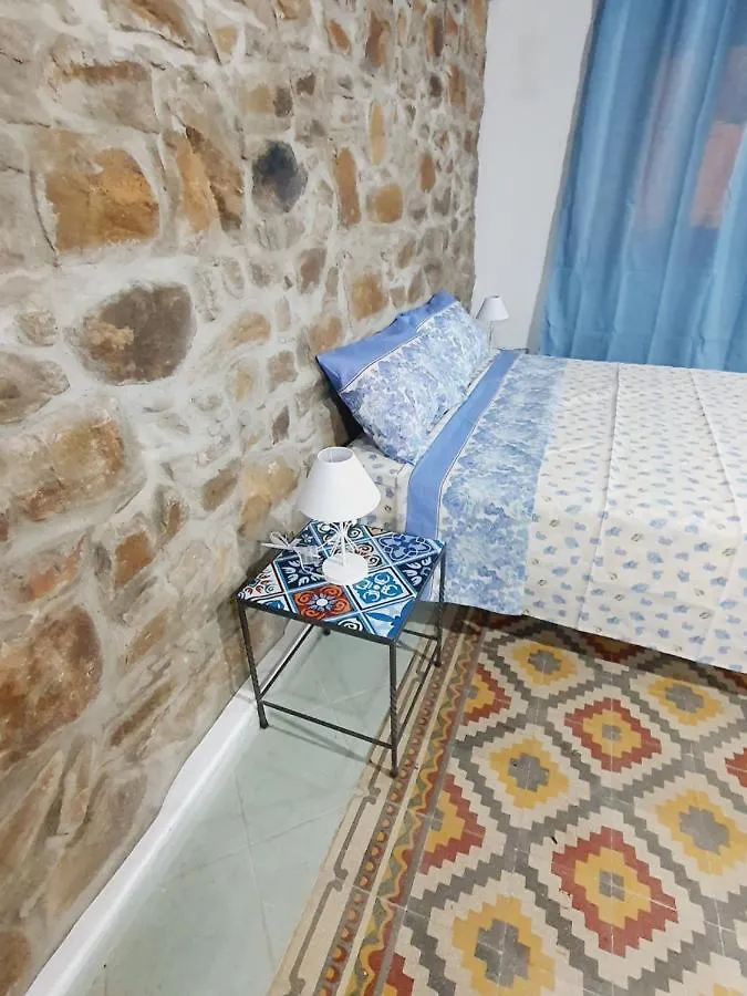 Appartamento The Flowers Rooms Cefalù Italia