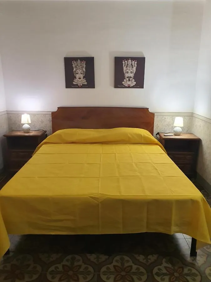 The Flowers Rooms Cefalù Appartamento