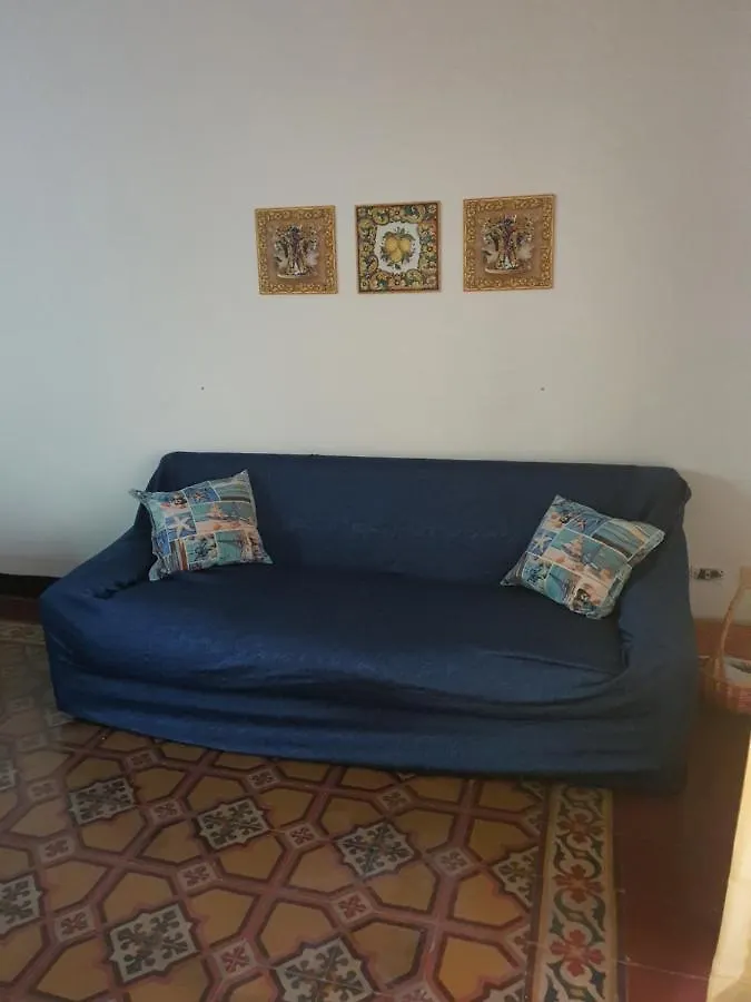 Appartamento The Flowers Rooms Cefalù Italia