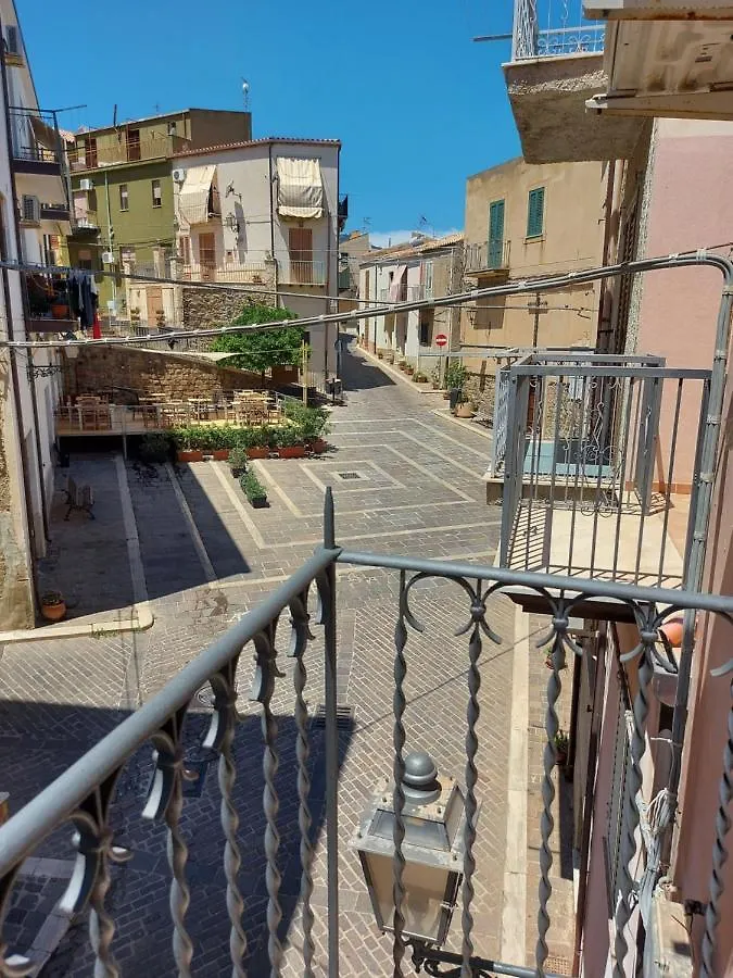The Flowers Rooms Cefalu