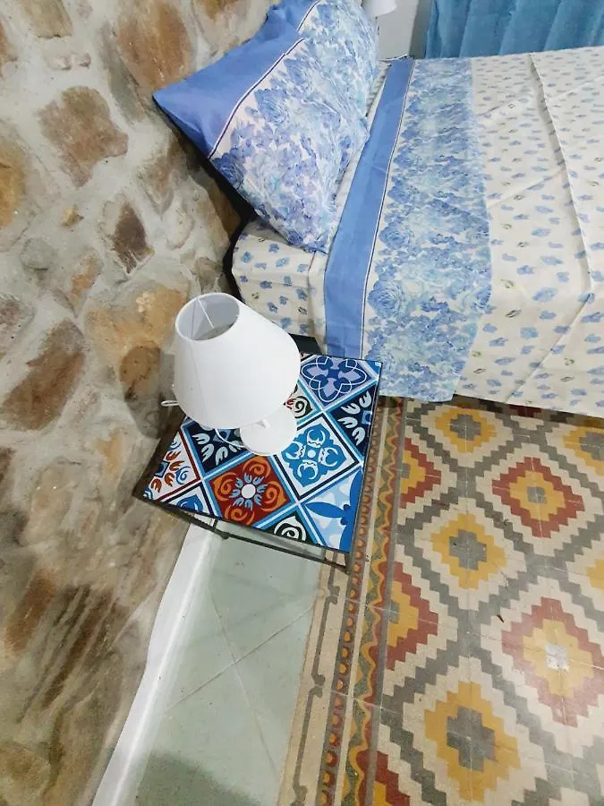 The Flowers Rooms Cefalu Apartment